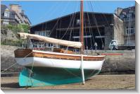 Saint-Malo (2005-04-21) Devant le local des Scouts Marins